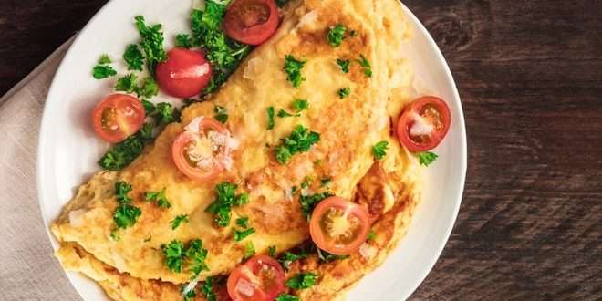 Receita de Omelete de Carne Moída Low Carb para Almoço