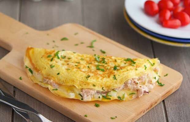 Receita de omelete low carb com atum