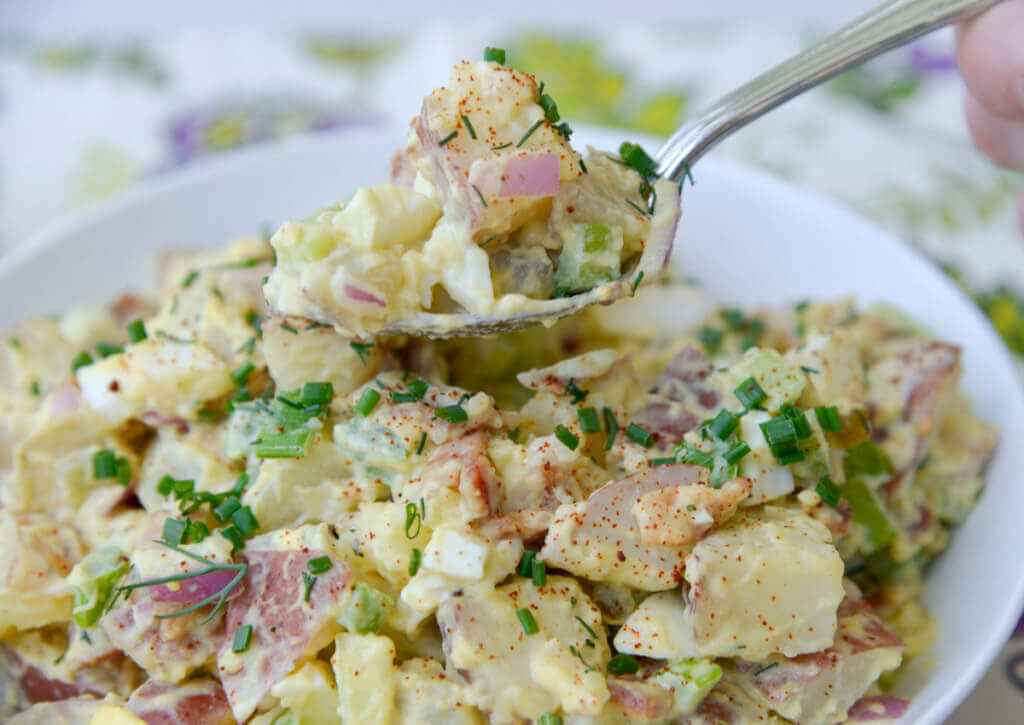 Receita de Salada de Batata com maionese aerada